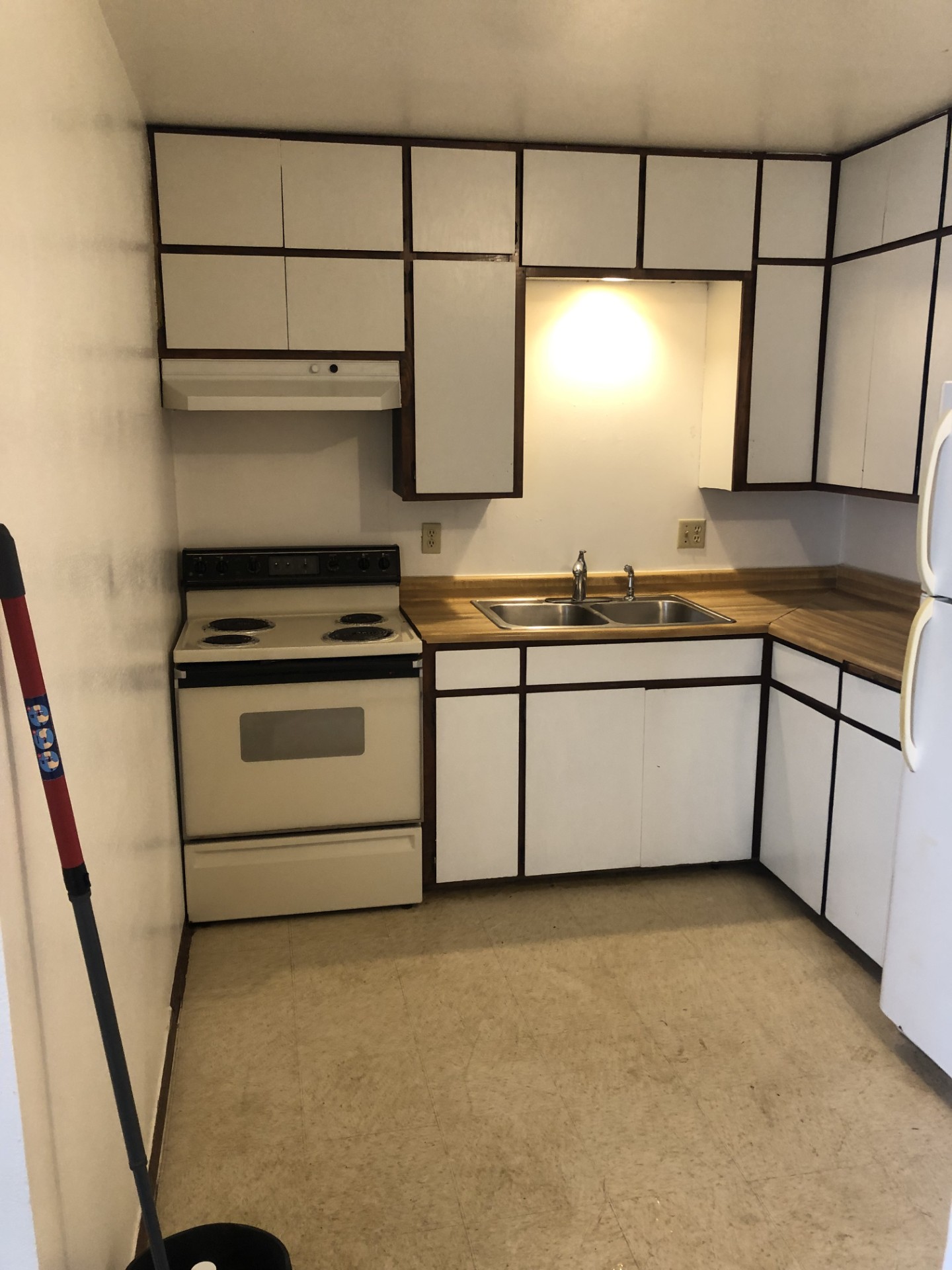 1213 E Union Ave Apt 3